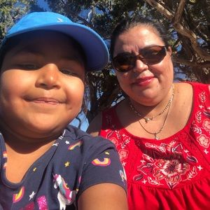 Meet your Posher, Sandra